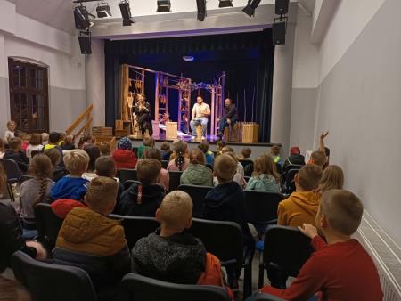 Kokosji rod - Filmska vzgoja na Mirni, foto JSKD OI Trebnje (3)